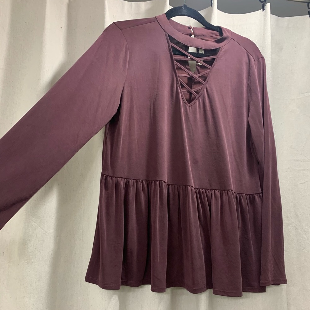 Women’s long sleeve top